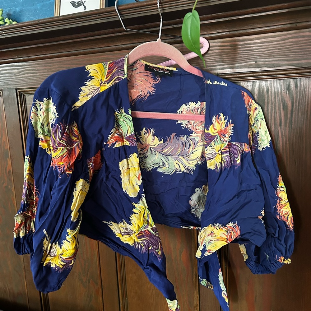 Trashy Diva Feathers tie top 14